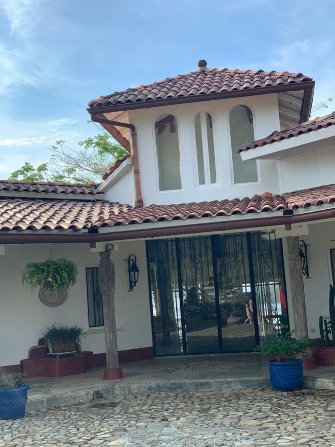 Boca Brava Paradise Bed & Breakfast Бока Чика Екстериор снимка