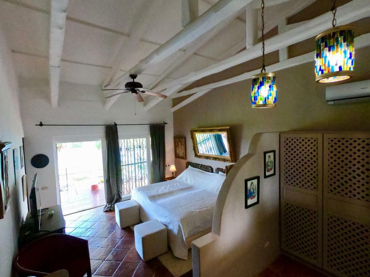 Boca Brava Paradise Bed & Breakfast Бока Чика Екстериор снимка